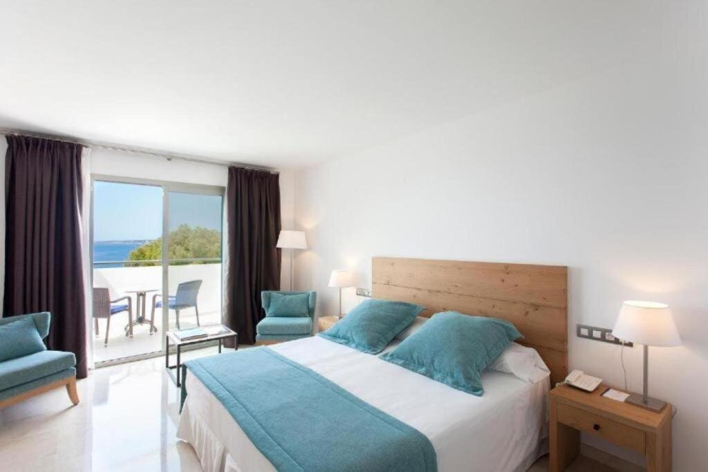 Deluxe Double room with sea view Hotel Bendinat