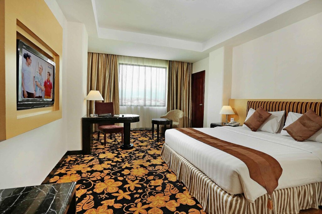 Двухместный номер Deluxe Rocky Plaza Hotel Padang
