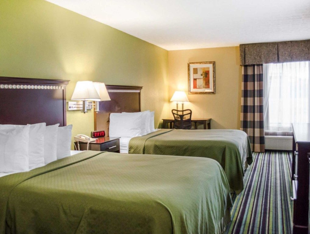 Standard room Quality Inn & Suites Medina - Akron West