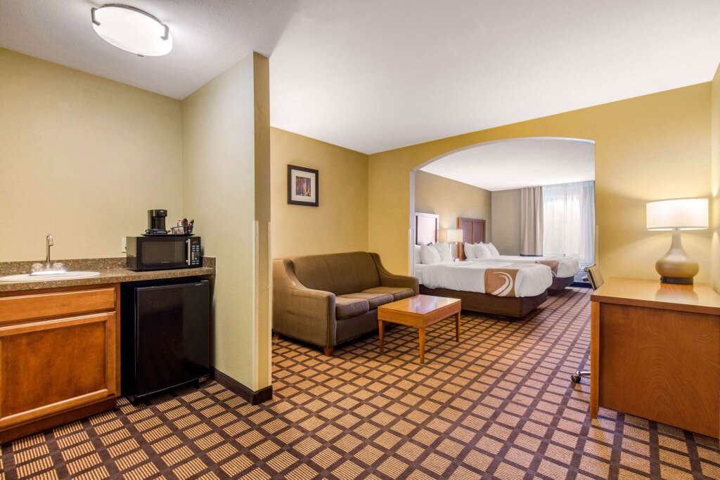 Четырёхместный люкс Quality Inn & Suites Georgetown - Seaford