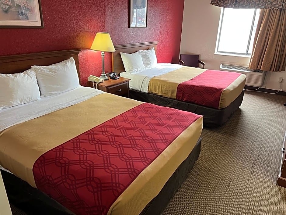 Standard Double room Express Inn & suites