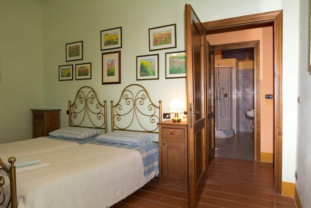 3 Bedrooms Apartment with garden view Podere Paugnano