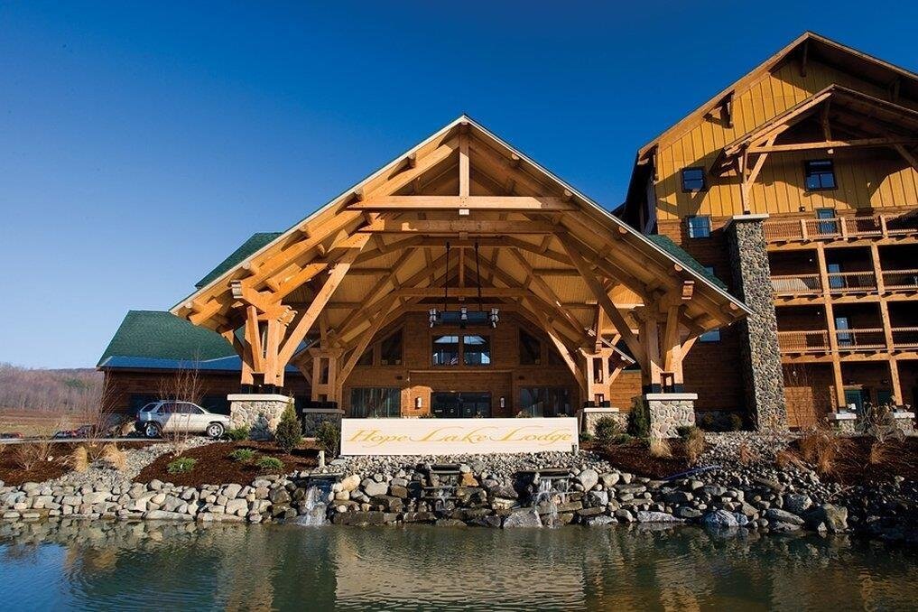 Люкс Hope Lake Lodge & Indoor Waterpark