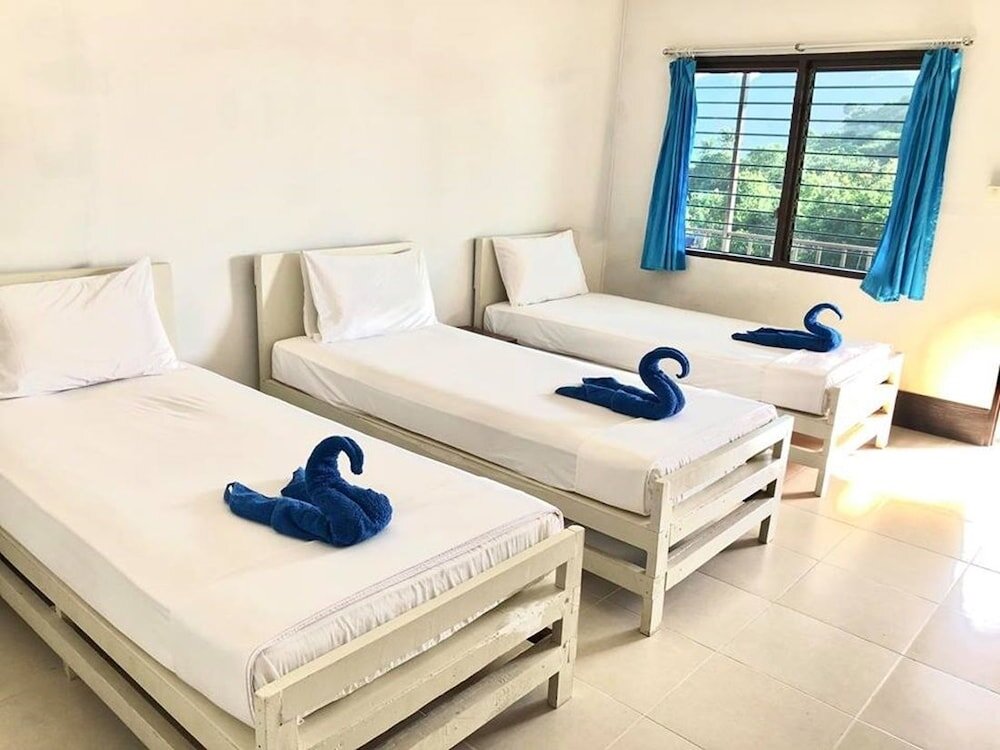 Deluxe Dreier Zimmer mit Balkon Tapear Resort