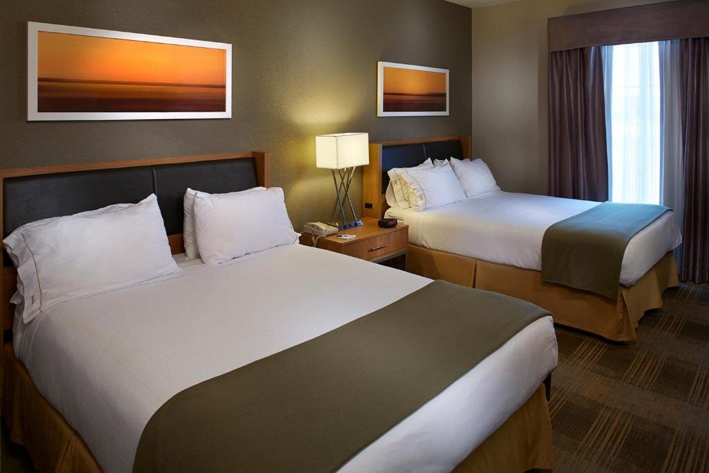 Двухместный номер Standard Holiday Inn Express Hotel & Suites Orangeburg, an IHG Hotel