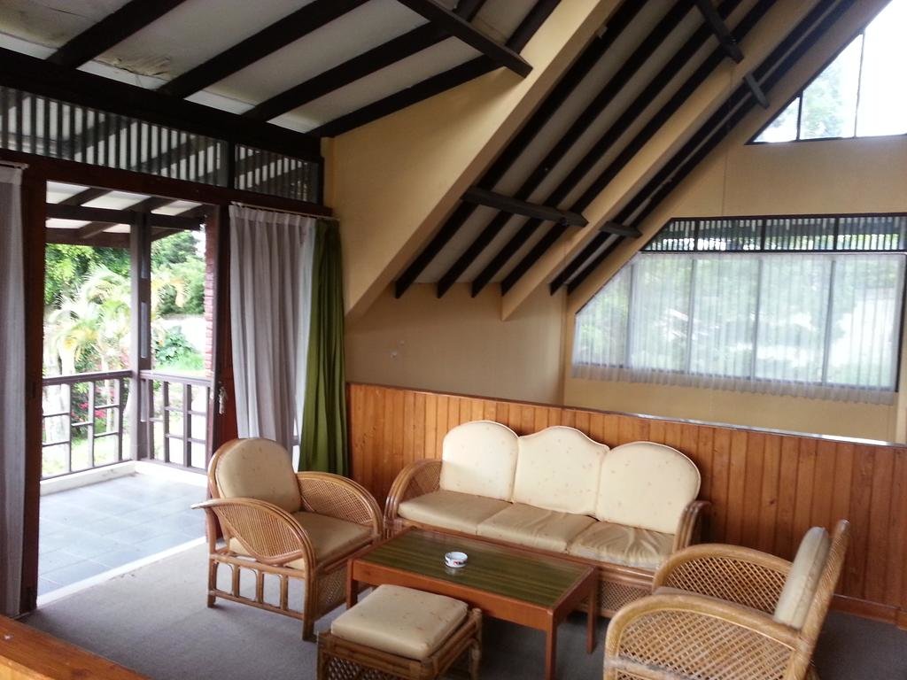 Deluxe Zimmer Lembang Asri Resort