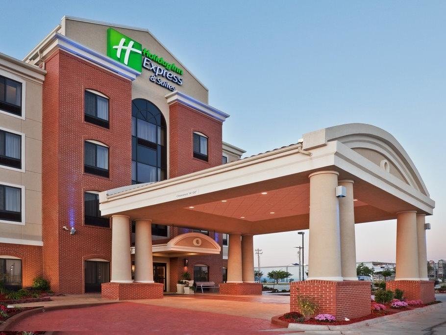 Одноместный люкс Holiday Inn Express & Suites Washington - Meadow Lands, an IHG Hotel