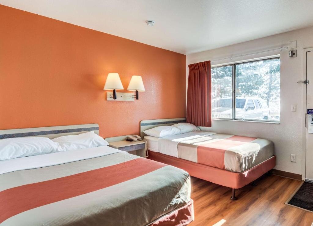 Standard Quadruple room Motel 6-Fort Collins, CO
