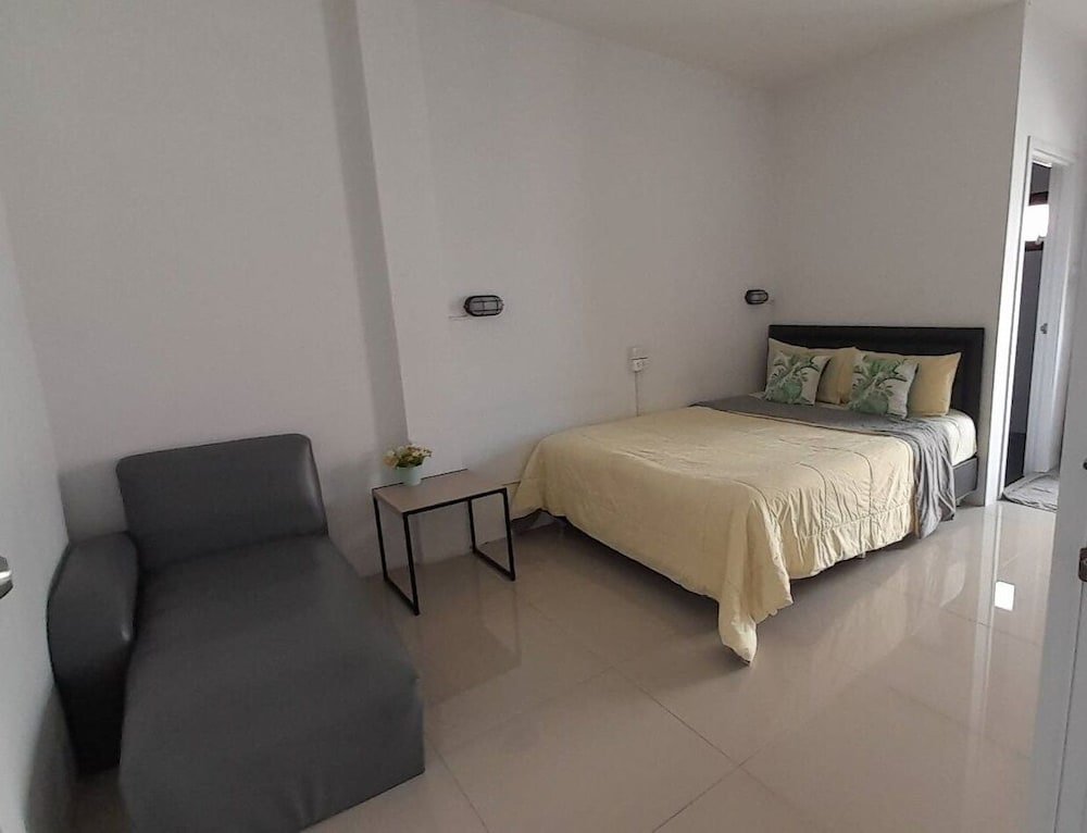 Double Studio HOMEY-Don Mueang Airport Hostel