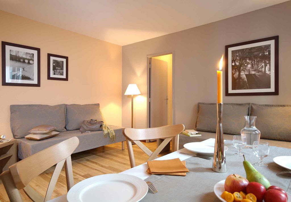 Aparthotel adagio paris. Апарт отель Париж. Отель Bedford Париж. Boutique Apart Hotel Adagio Тбилиси DBL YF CFL.