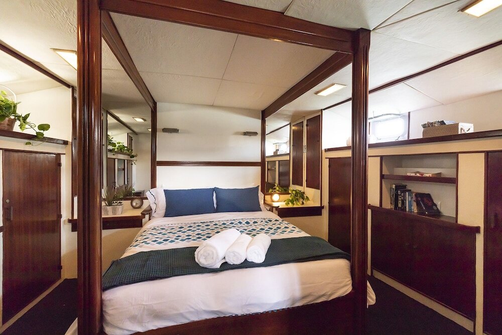 Luxus Zimmer Luxury Boat in Port Forum