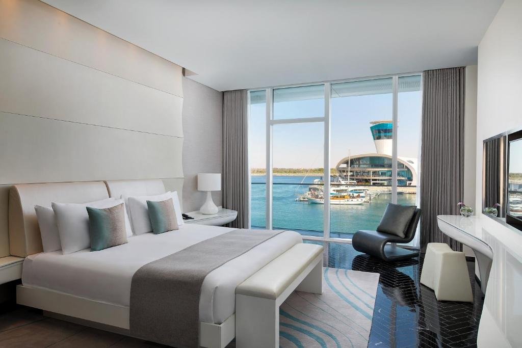 Двухместный люкс Fantastic c 1 комнатой с балконом W Abu Dhabi - Yas Island