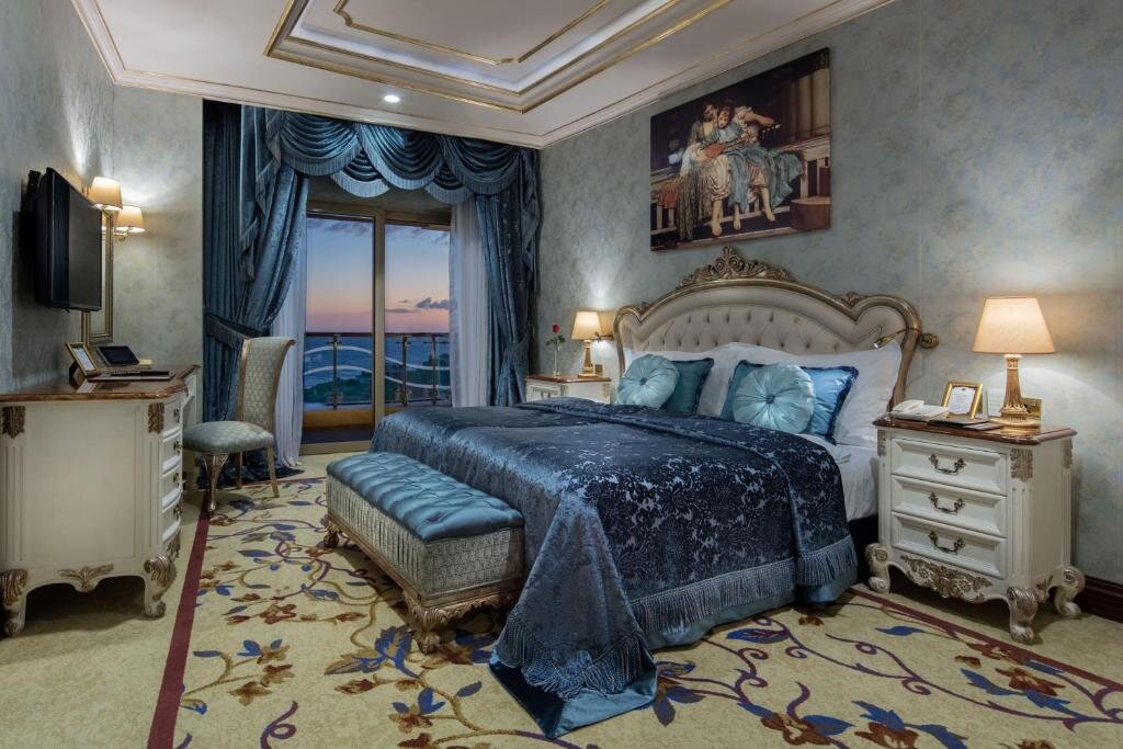 Deluxe room Merit Royal Premium Hotel Casino & SPA