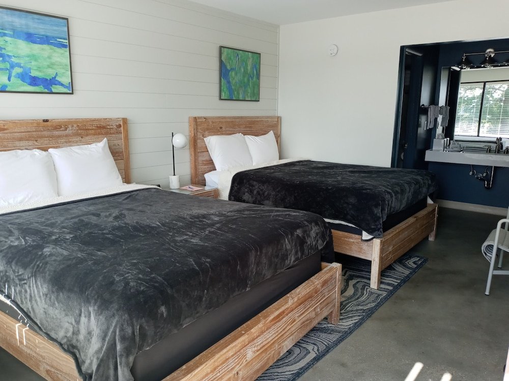 Standard Vierer Zimmer mit Blick River's Rest Marina & Resort