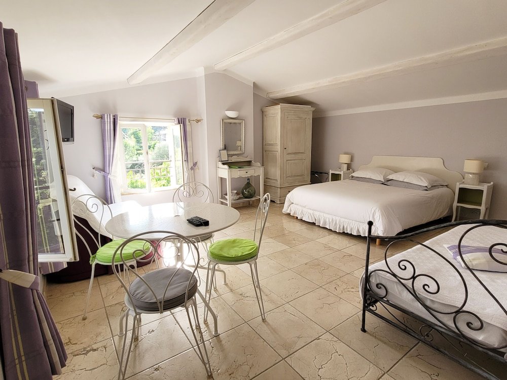 Comfort Double room with view L'Escale Provençale