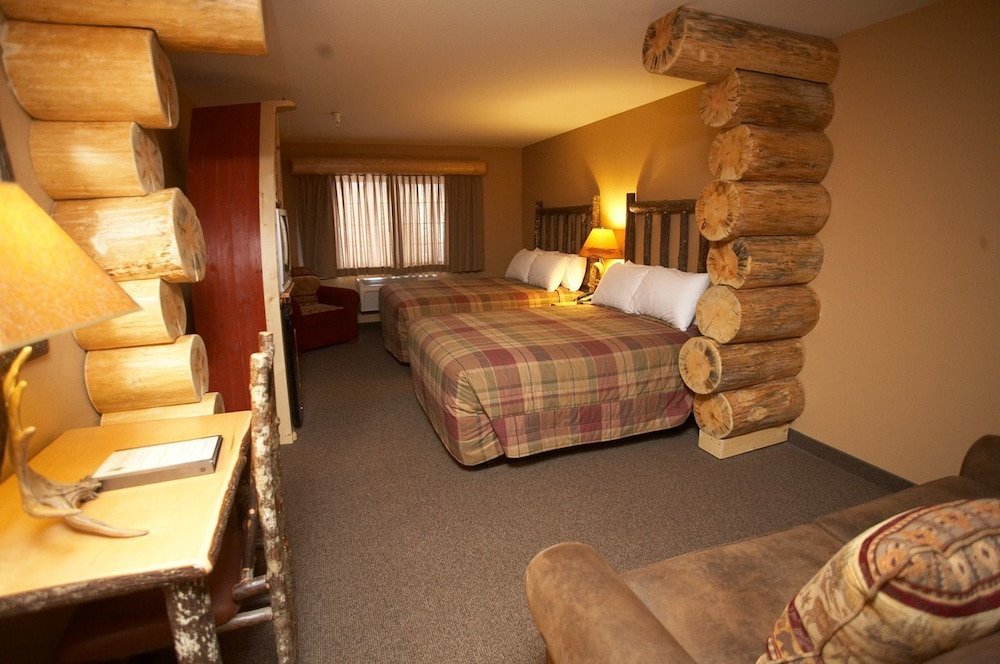 Suite Whitefish Lodge and Suites