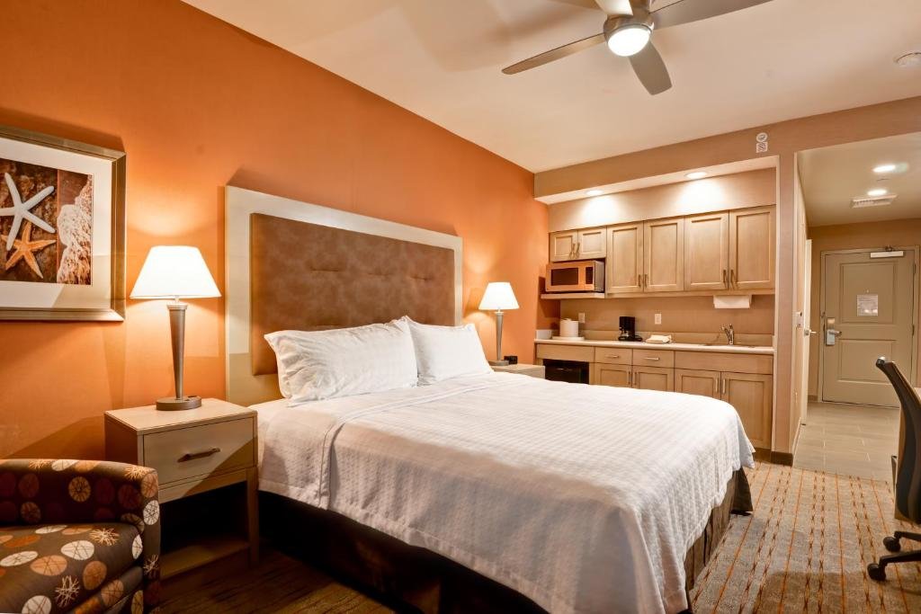 Двухместный гостевой номер Homewood Suites by Hilton Anaheim Conv Ctr/Disneyland Main