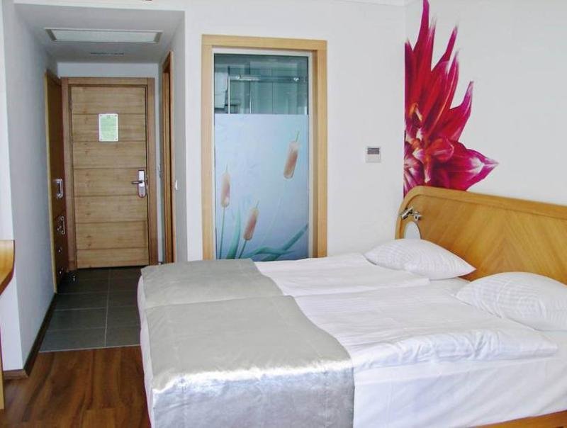 Standard Doppel Zimmer mit Balkon Marbella