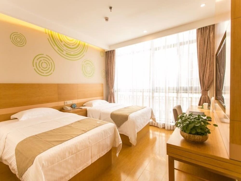 Komfort Zimmer GreenTree Inn Jiangsu Suzhou North Zhongshan Road Weiye Yingchun Plaza Business Hotel