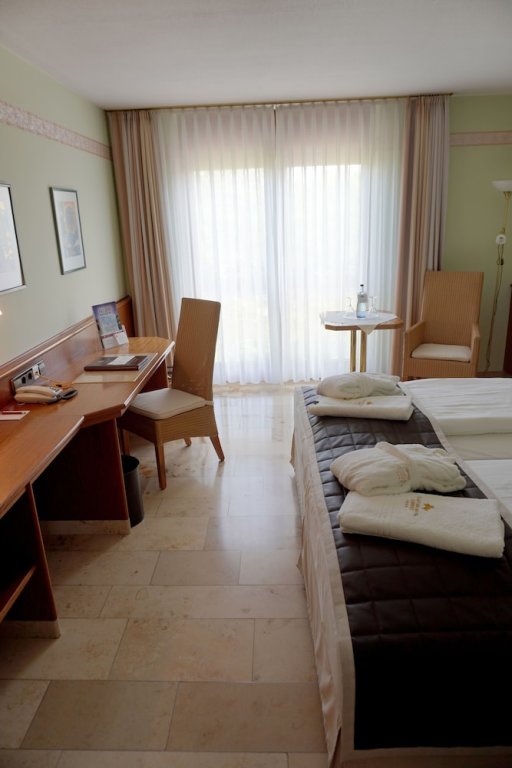 Confort double chambre avec balcon Flair Park Hotel Ilshofen