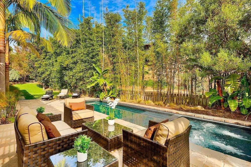 Premium Villa Tropical 5BR La Jolla Retreat by NamaStay