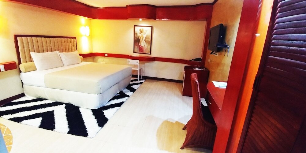 Двухместная студия Cebu Dulcinea Hotel and Suites-MACTAN AIRPORT HOTEL