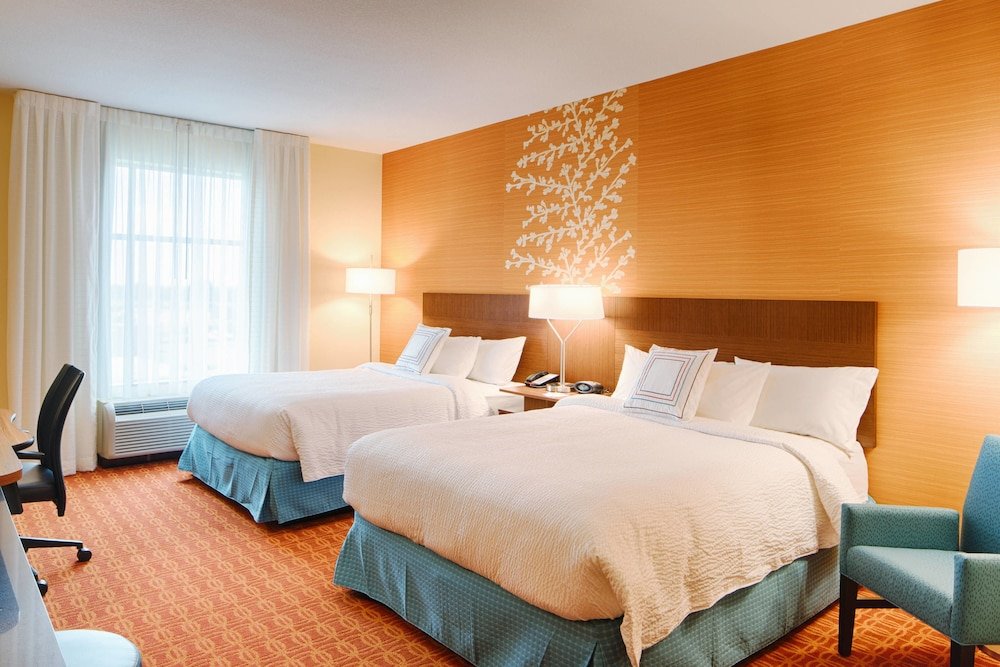 Standard Vierer Zimmer Fairfield Inn & Suites by Marriott Columbus Dublin