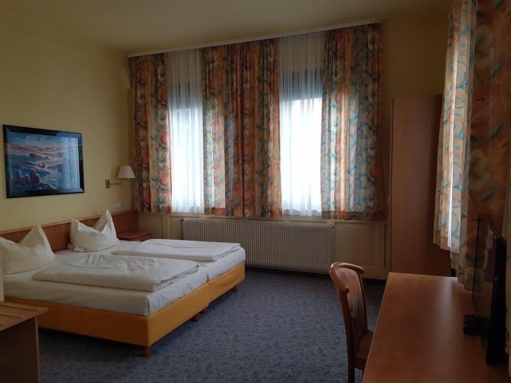Komfort Dreier Zimmer TRAUBE Hotel Öffingen