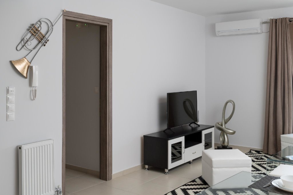 Standard room Alekos Apartments 1 Νetflix