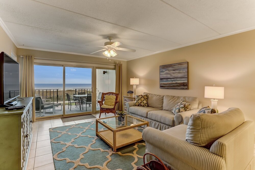 Standard chambre Condo with Atlantic View from Private Patio, Short Walk to the Beach by RedAwning
