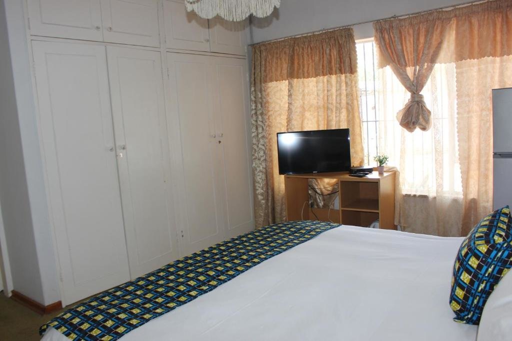 Standard double chambre 11 Eland Guest House