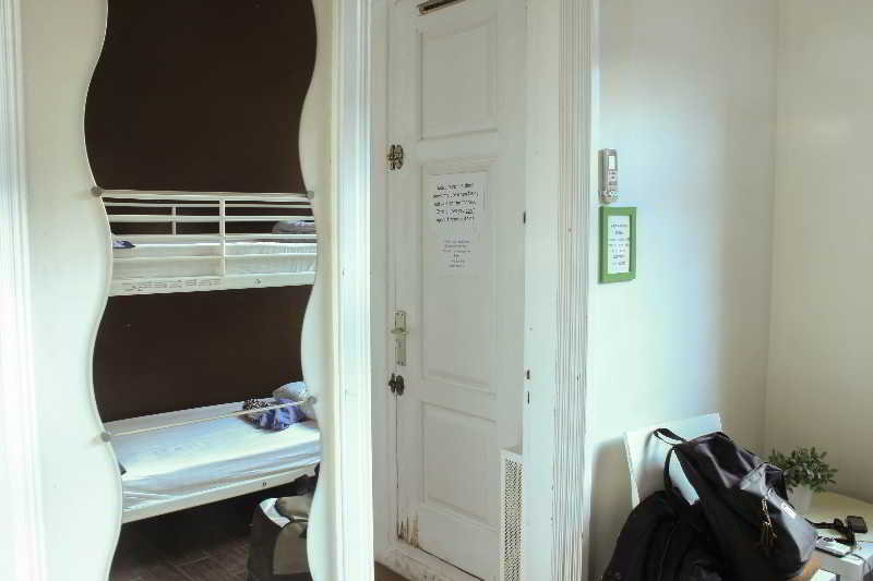 Standard room 360 Hostel Centro
