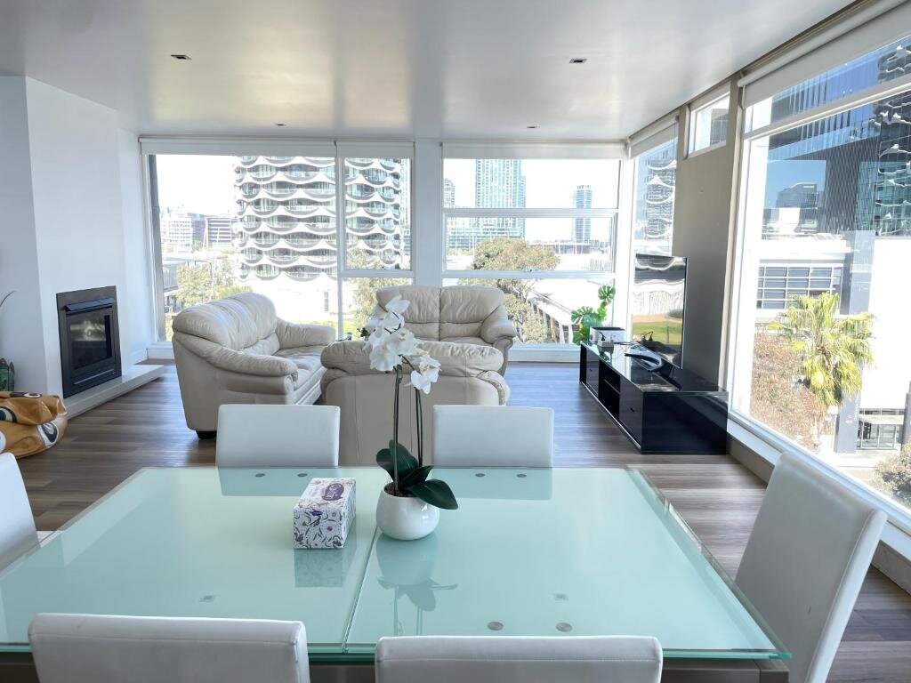 Appartement Docklands Luxury Penthouse Right Above The District Docklands