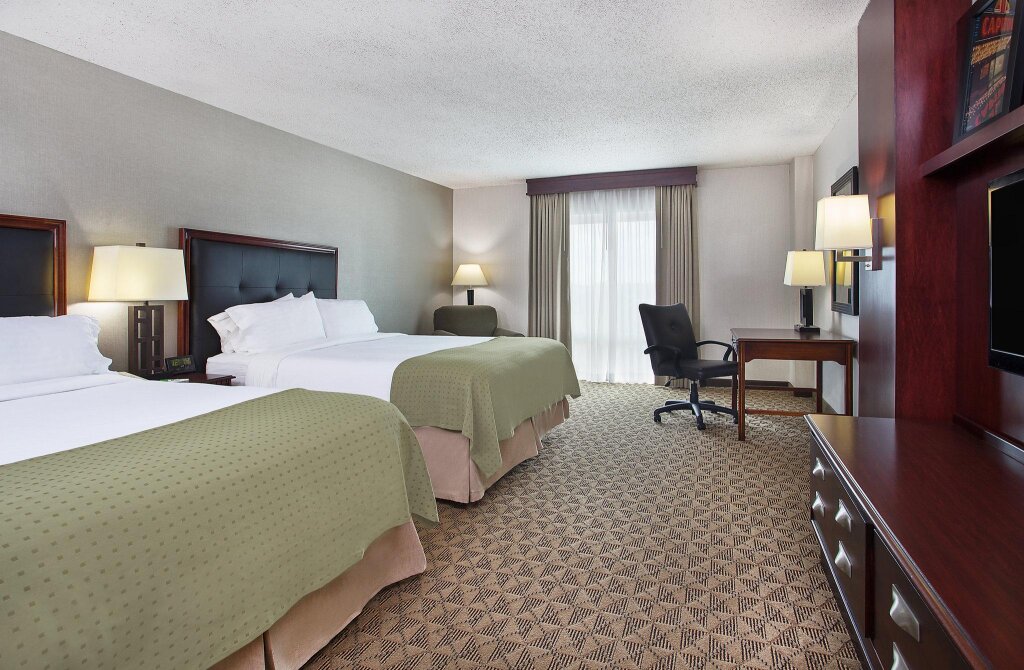 Camera quadrupla Standard Holiday Inn University Plaza-Bowling Green, an IHG Hotel