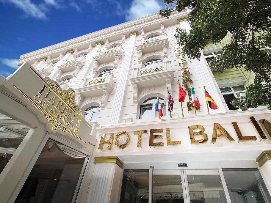 Кровать в общем номере Balin Hotel - Special Category