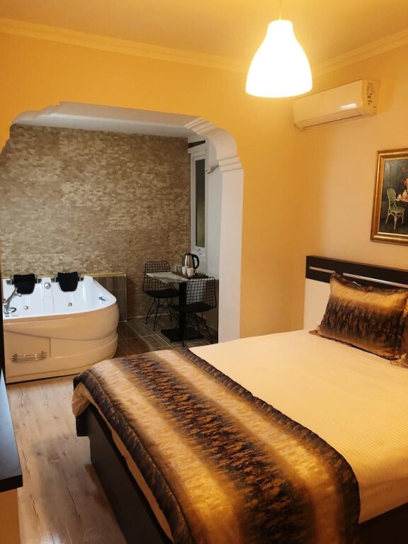 Люкс Deluxe İstanbul Hotel & Suites
