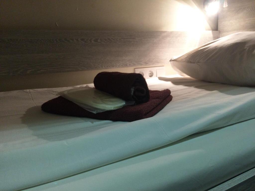 Кровать в общем номере CIello Hostel