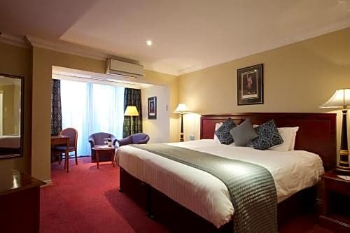 Standard Suite Derby Mickleover Hotel, BW Signature Collection
