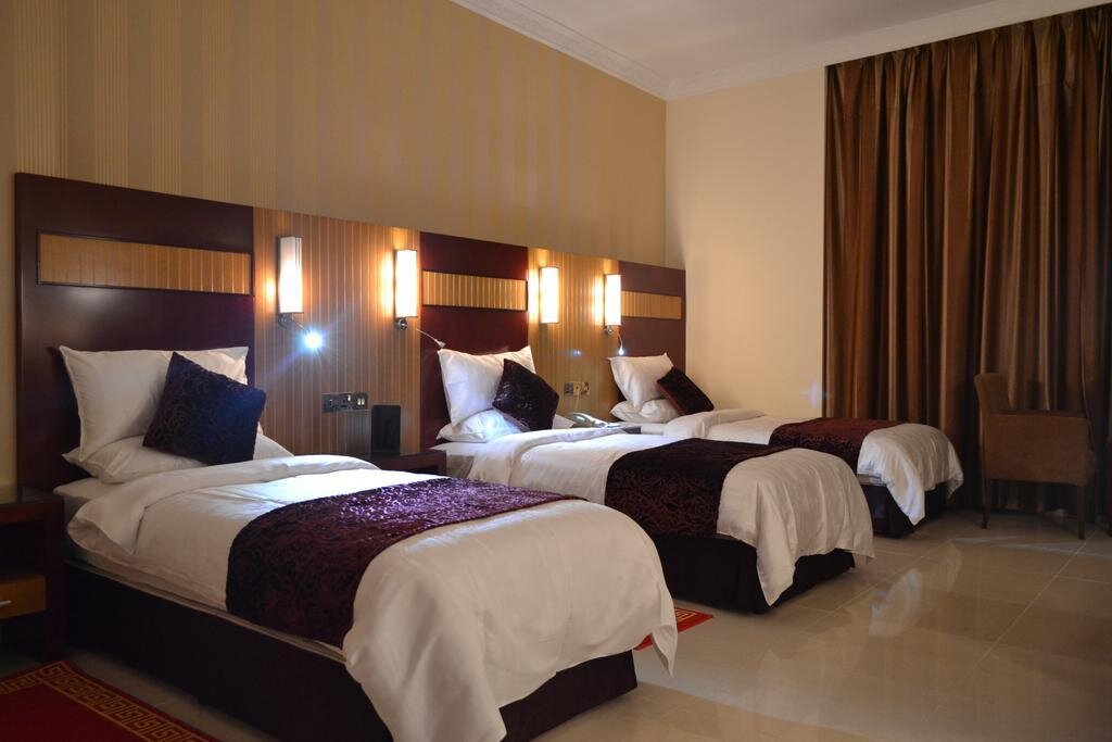 Отель феникс 3. Отель Феникс. St.28, community 118.Nakheel area.Deira , Дубай, ОАЭ. Dubai Deira Orchid Hotel 3*.