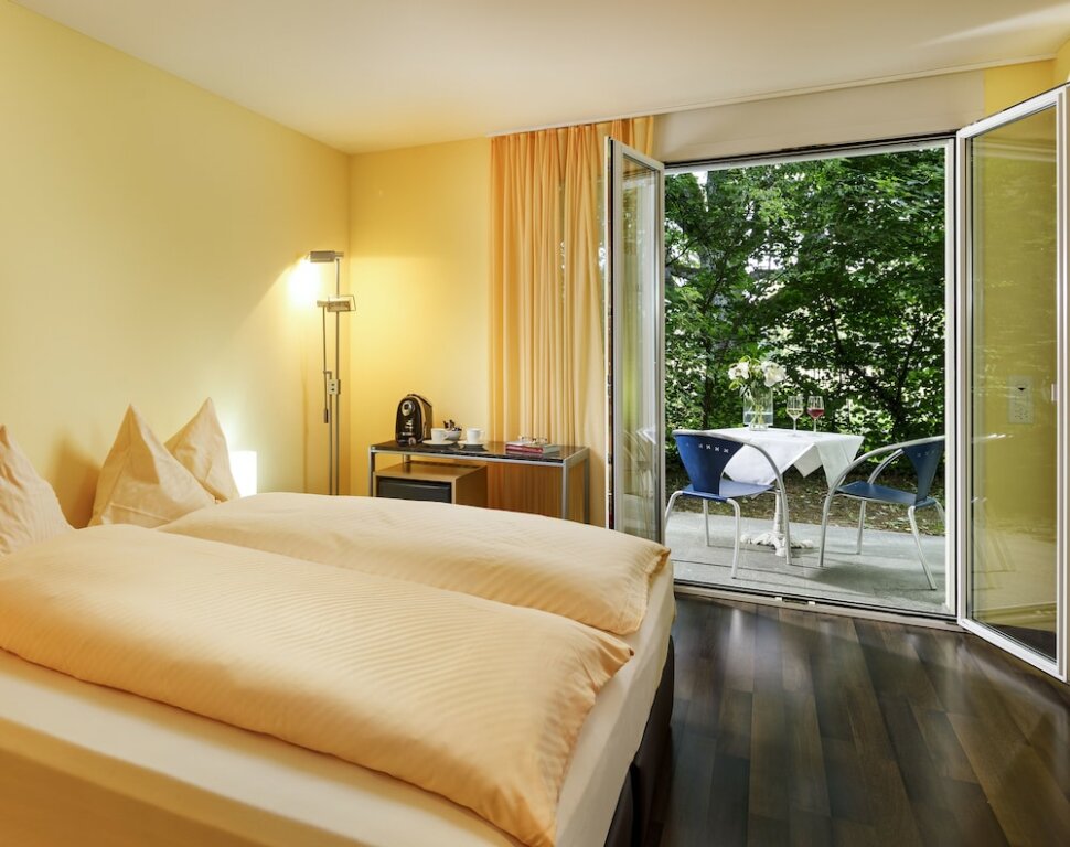 Habitación doble Estándar con vista al jardín Beinwil Swiss Quality Seehotel