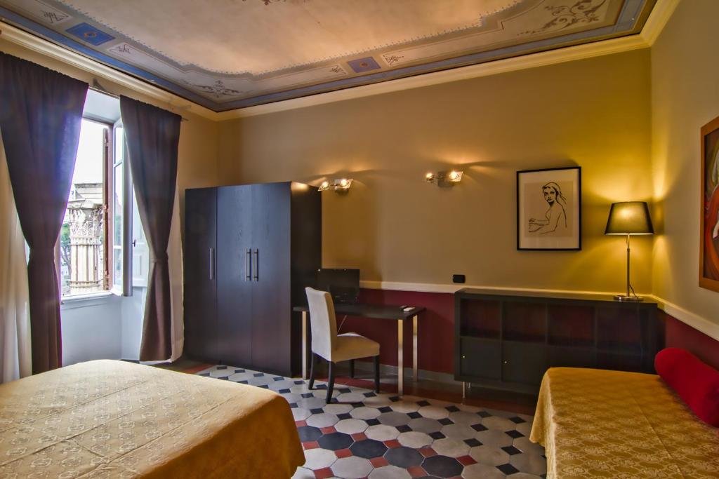 Standard Dreier Zimmer mit Stadtblick Residenza Maritti Decò Style