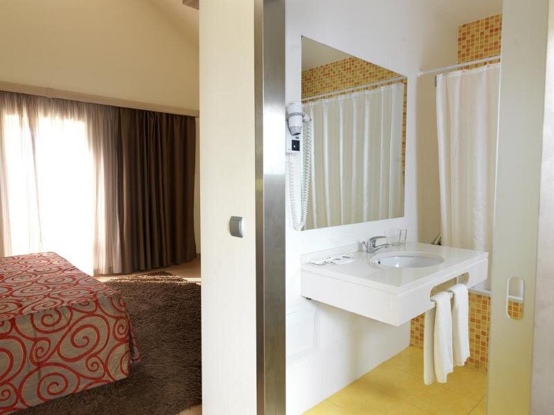 Camera Standard con parziale vista mare Hotel Cristal Praia Resort & Spa