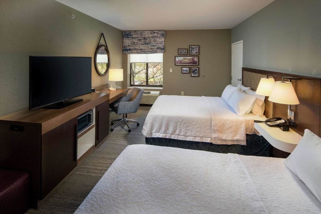 Двухместный номер Standard Hampton Inn & Suites Binghamton/Vestal