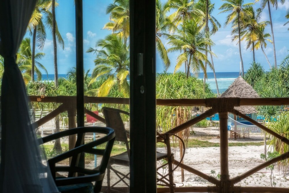 Standard Double room with sea view Zanzibar Queen Hotel
