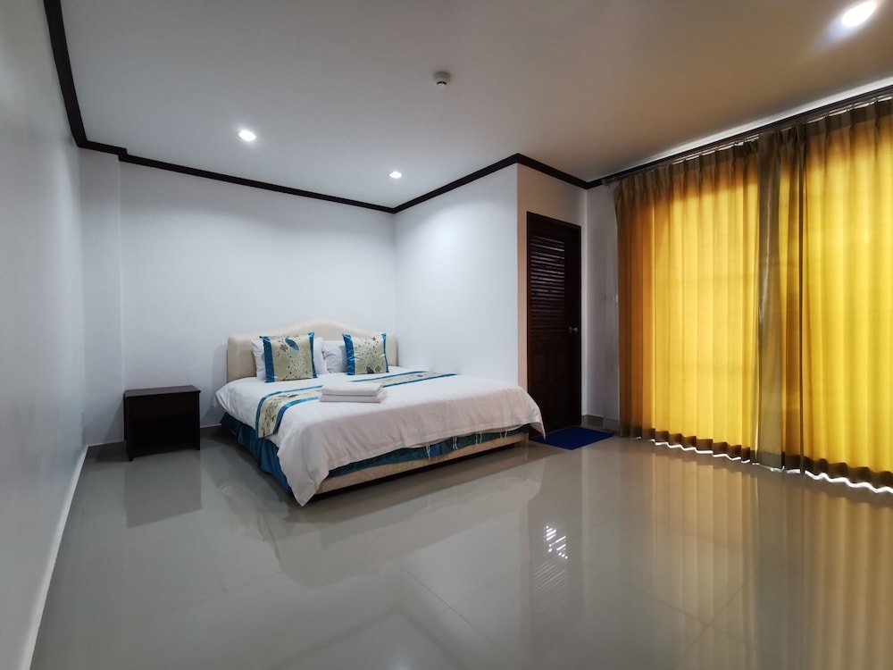 Superior Double room with sea view Baan Pattamaporn