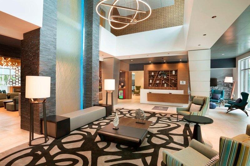 Номер Standard Four Points by Sheraton Miami Airport