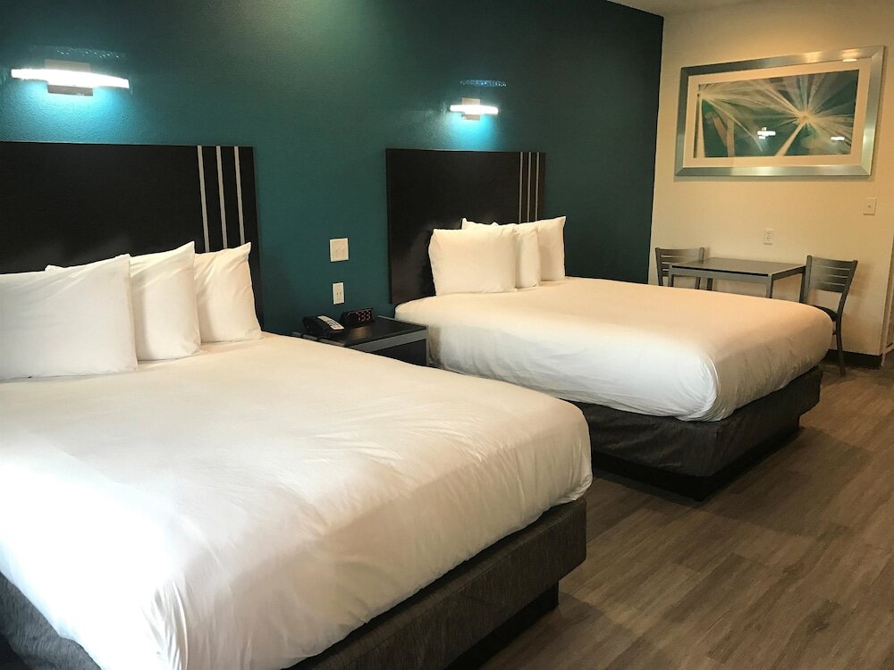 Standard room Americas Best Value Inn & Suites Sumter
