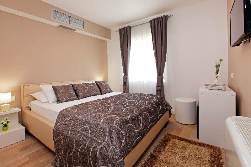 Standard Double room Hotel Villa Telenta