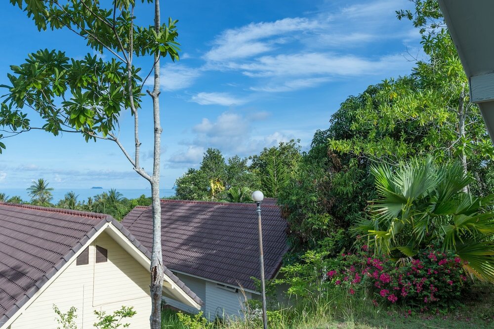 Famille bungalow avec balcon Lanta Manda Resort SHA Plus