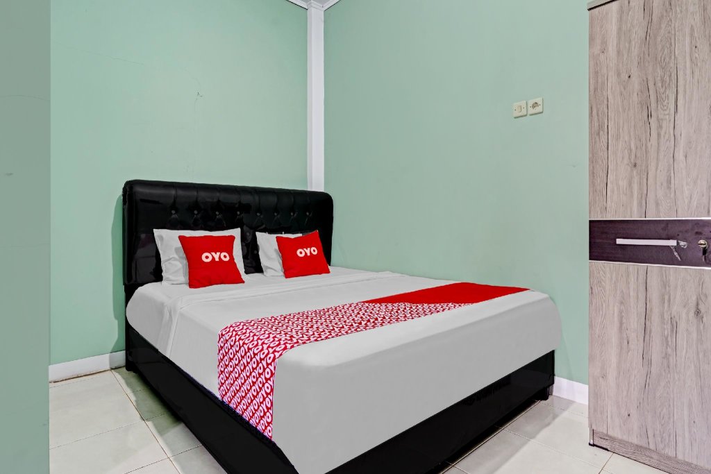 Deluxe Zimmer OYO 90571 Dewi Guest House Syariah